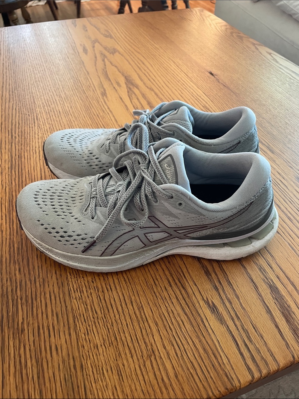 Asics Gel Kayanos 28, Women’s size 9